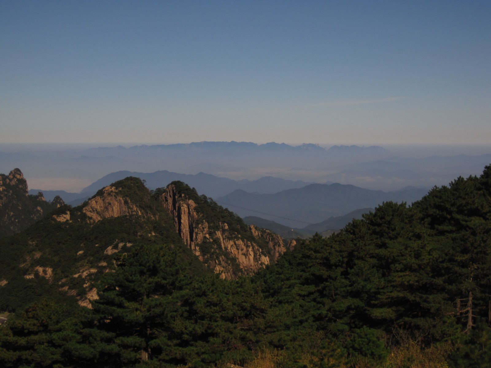 White-Goose-Ridge-Huangshan